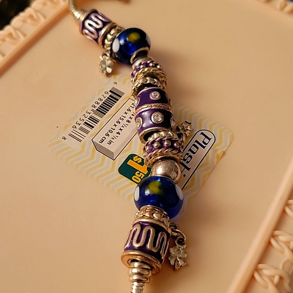 Bracelet - Picture 2 of 2